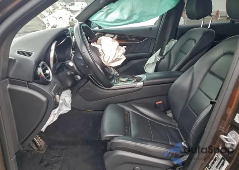 2018 Mercedes-Benz Glc 300 4Matic z USA, uszkodzony, nr VIN WDC0G4KB9JV084657